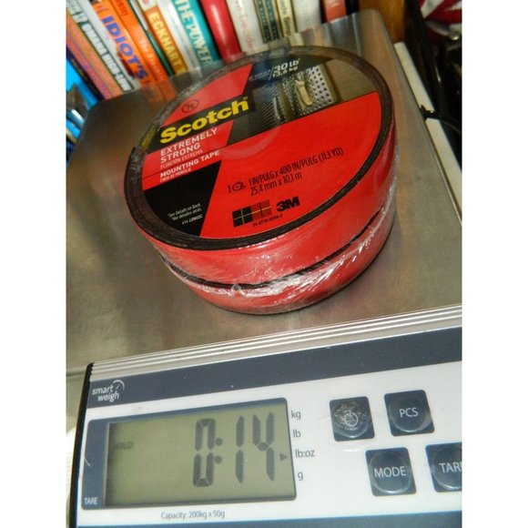 Scotch Extremely Strong Large Mounting Tape Adhesives 1-Inch X 400-Inch, 2 Pack - Picture 9 of 11